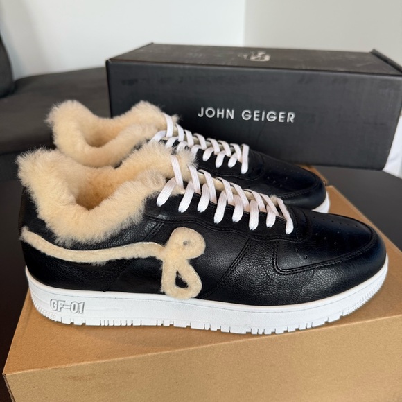 John Geiger Shearling sneaker - Picture 1 of 3